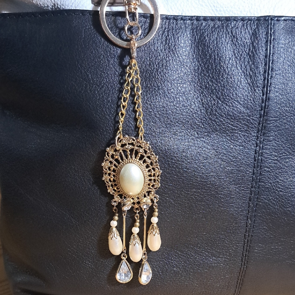 Hand Crafted Gold Filigree Pearl Drop Keychain Bag Jewelry Charm